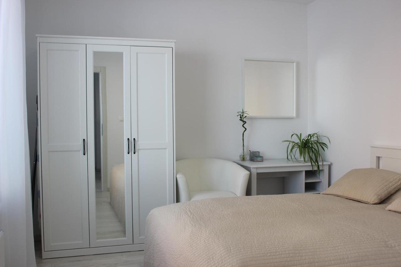 Leo Apartment Free Parking!!! Bratislava Exterior photo